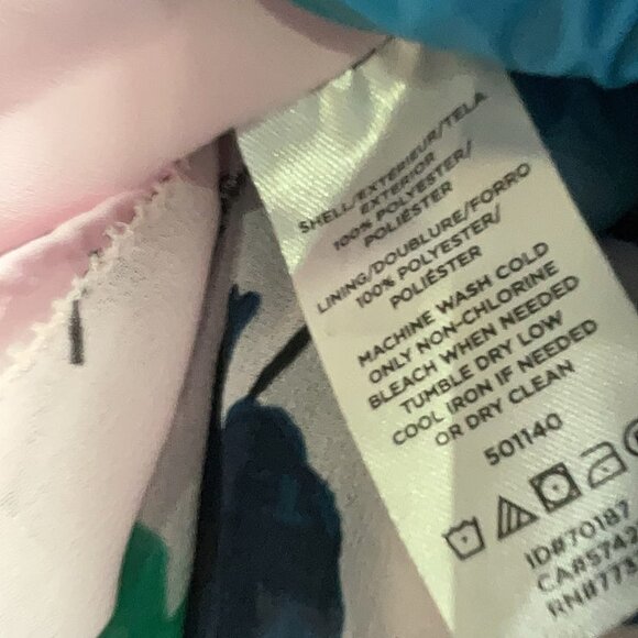 Ann Taylor Wrap Top Size Medium - Picture 4 of 6